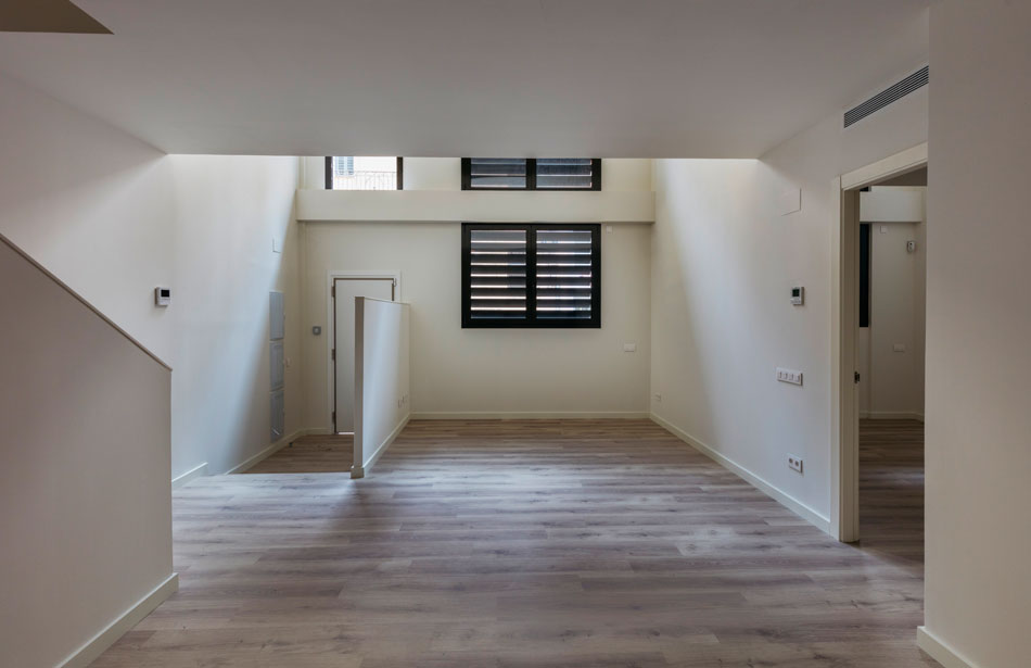 Dúplex en alquiler a estrenar en Sants | Begur 32 | LaPromo