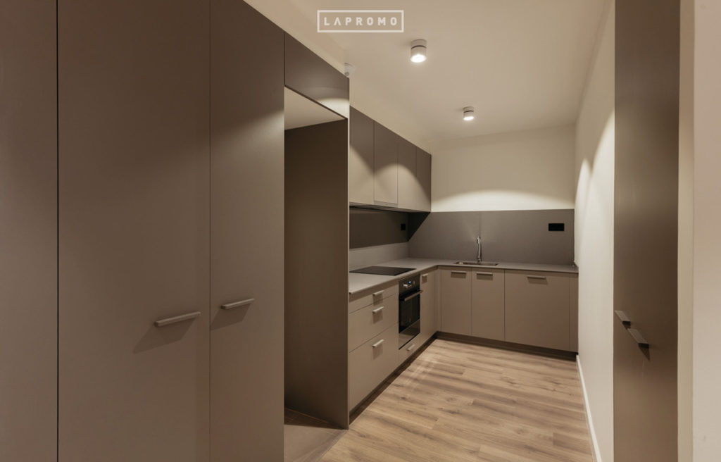 Cocina piso alquiler Begur 32 | LaPromo